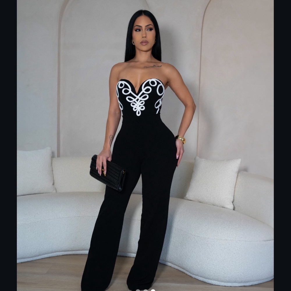 Elegant Black and White Jumpsuit